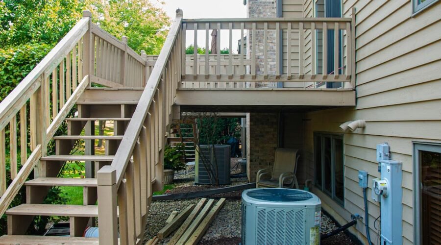 Main Reasons to Clean, Seal, and Stain a Deck