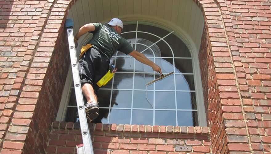 Why window cleaning can be dangerous