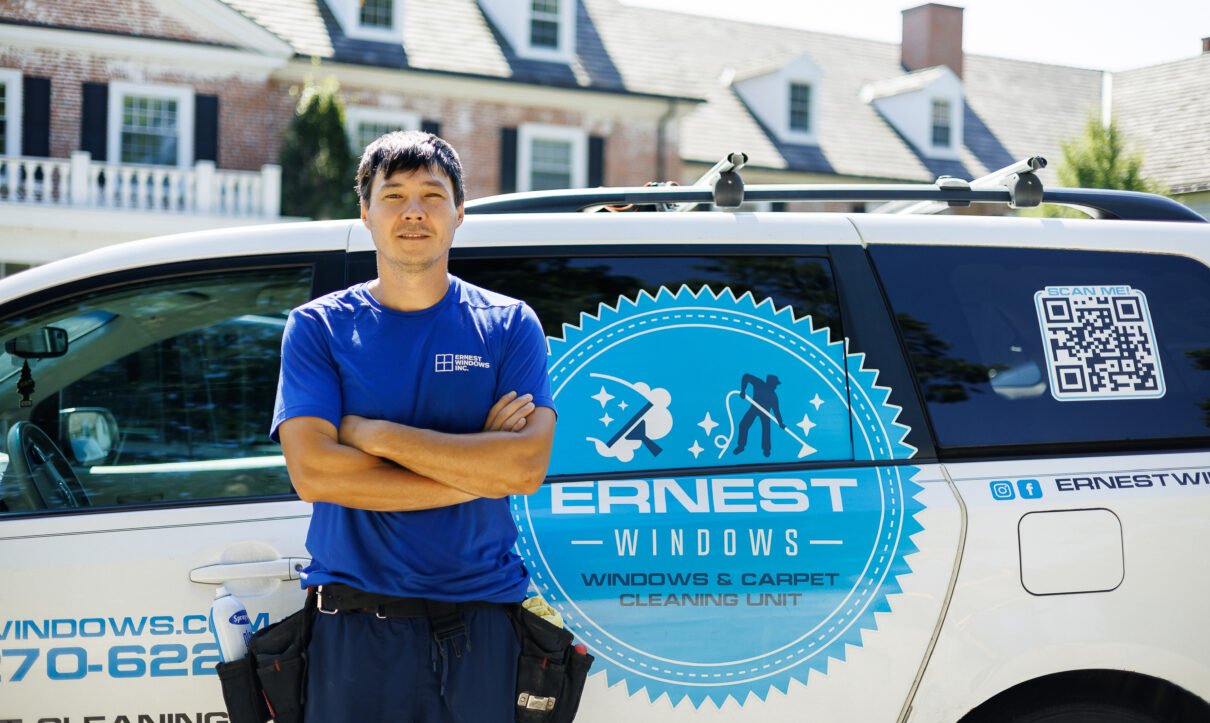 Window and gutter cleaning in Geneva IL and surounding suburbs
