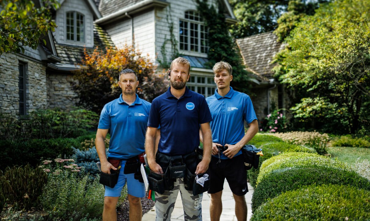 Ernest window cleaning in Wheaton