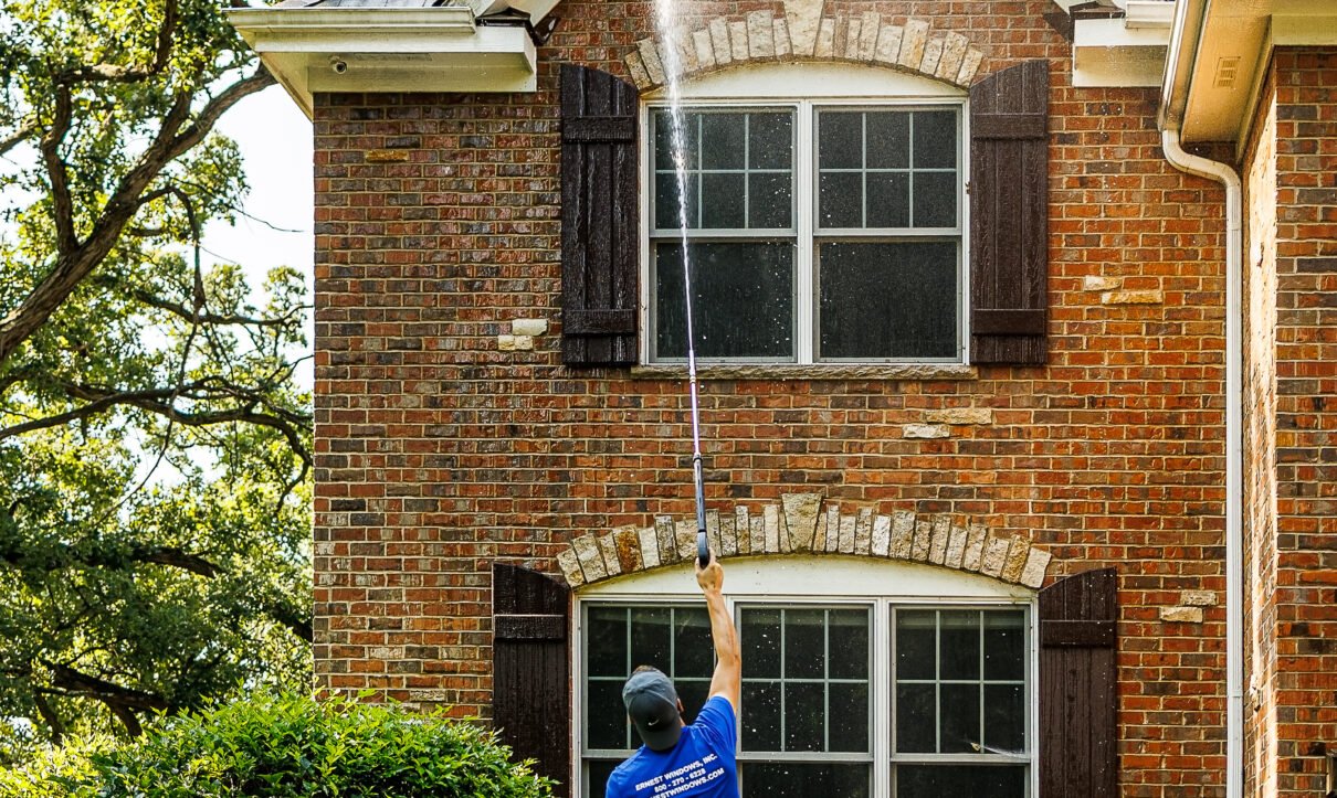 Power Washing in Homer Glen done by Ernest team